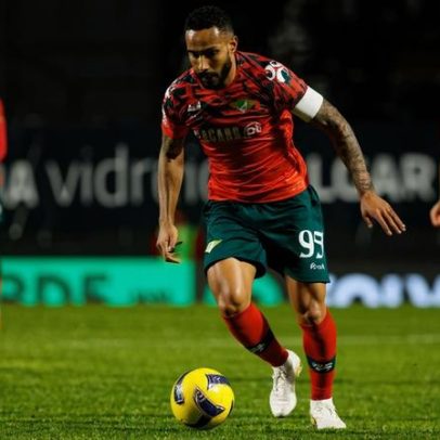 Moreirense confirma destino de Schettine e novo contrato para promessa
