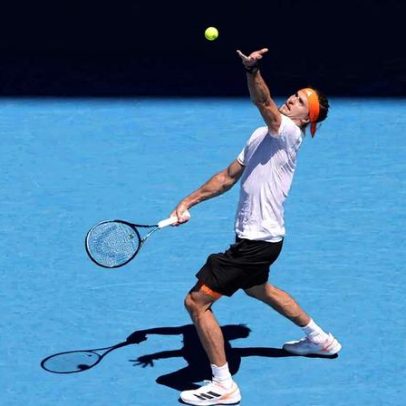 Zverev sobrevive a início difícil no Open da Austrália