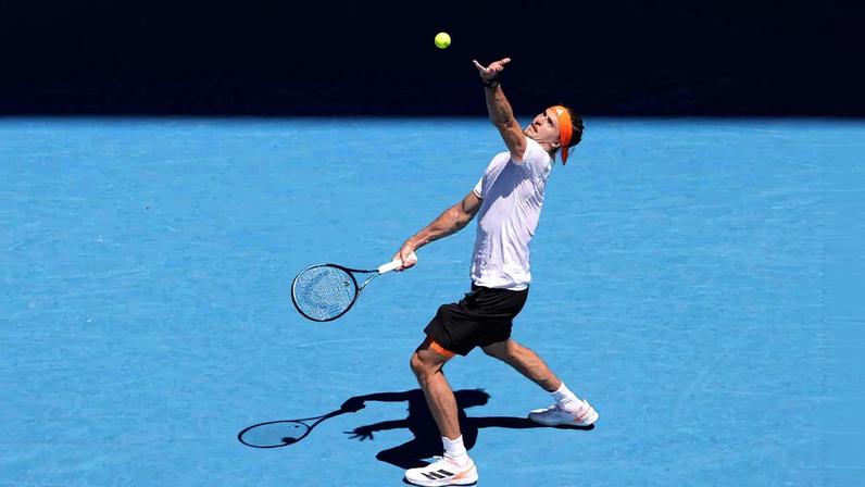 Alexander Zverev não teve vida fácil contra Gabriel Diallo no Open da Austrália