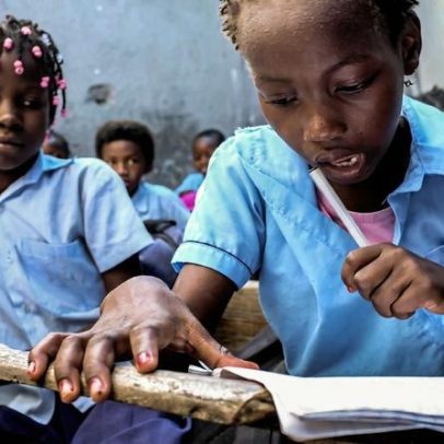 Quase 5.000 alunos com provas especiais após ataques