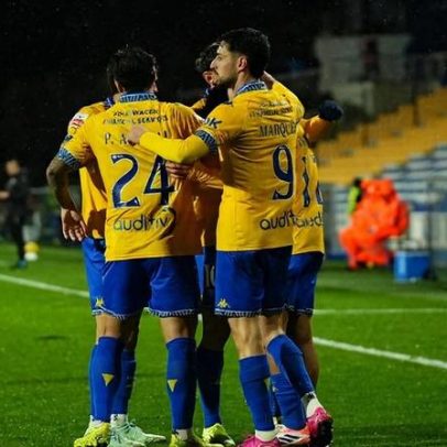 Estoril na Luz: jogador admite falta de motivação para sair da cama e empatar