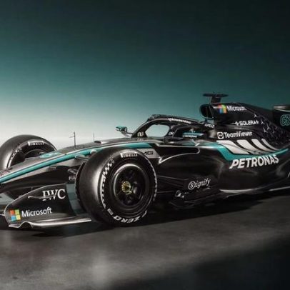 Mercedes revela primeiras imagens do novo W17