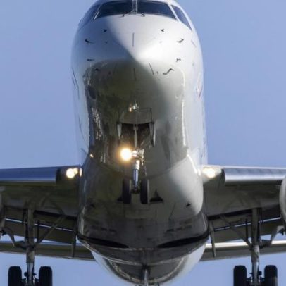 UE recomenda que companhias aéreas evitem o espaço aéreo venezuelano