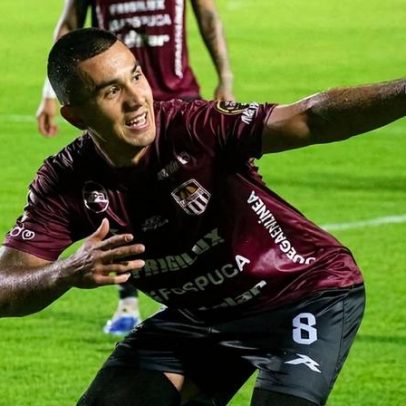 Mercado: Santa Clara e Aves SAD analisam possível acordo com Juan Camilo Pérez