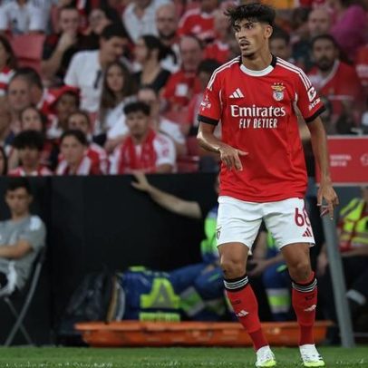 Médio do Benfica operado ao ombro