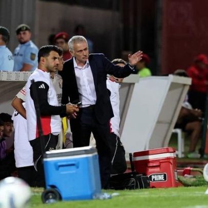 Expulsão na Taça da Liga custa caro ao adjunto de Mourinho