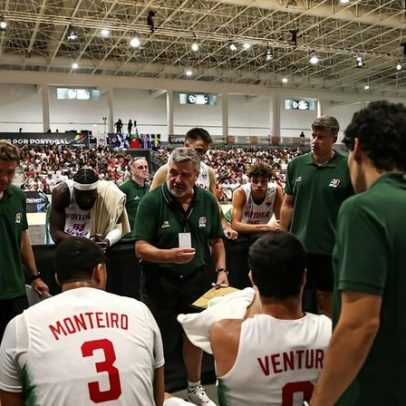 Mário Gomes anuncia pré-convocatória para dupla jornada com a Roménia