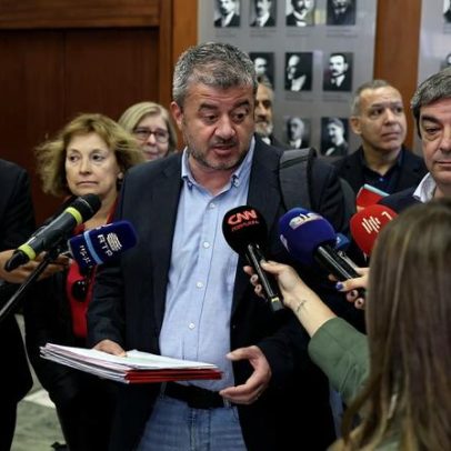 Professores criticam tutela por exigir registo de sumários