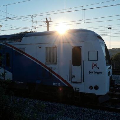 Comboios da Fertagus circulam com restrições de velocidade