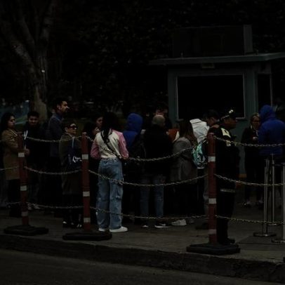 EUA duplicam revogações de vistos para 100 mil em 2025