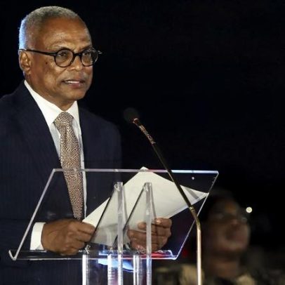 Presidente de Cabo Verde alerta para restrições à mobilidade