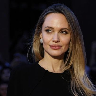 Angelina Jolie visita Rafah e manifesta apoio ao povo de Gaza