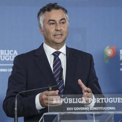 Governo planeia reorganizar 1.º e 2.º ciclos até 2027