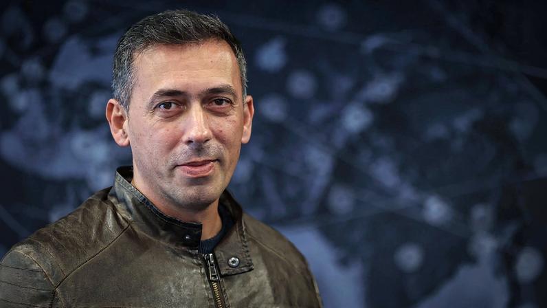 Entrevista ao secretário-geral da CGTP, Tiago Oliveira, na Agência Lusa no âmbito da próxima greve geral de 11 de dezembro, em Lisboa, 02 de dezembro de 2025. (ACOMPANHA TEXTO DA LUSA DE 06-12-2025) ANDRÉ KOSTERS/LUSA