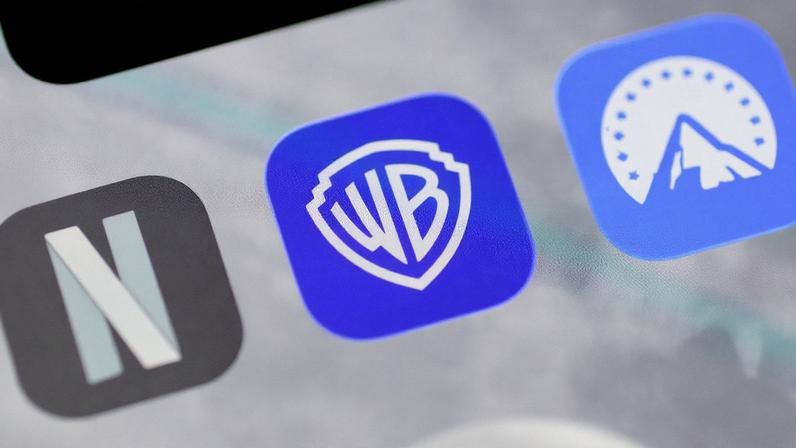 EPA/HANNIBAL HANSCHKE