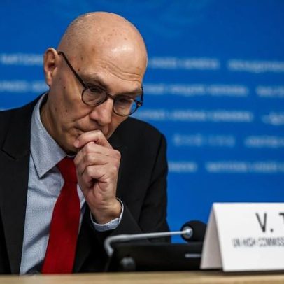 Türk condena ataques russos cruéis na Ucrânia