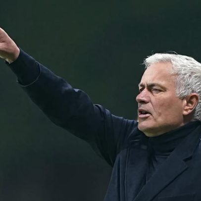 Mourinho recorre à matemática para manter-se na luta