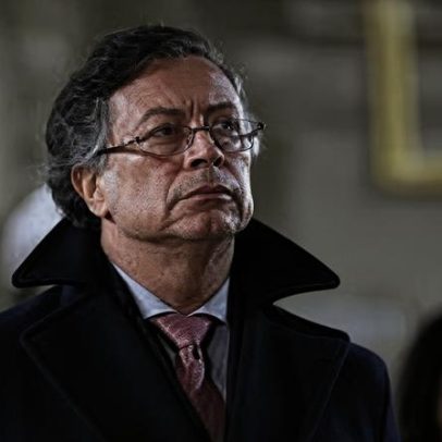 Petro critica os EUA, rejeita comparações com Hitler, Franco ou Salazar