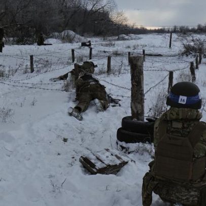 Ucrânia afirma atacar apenas alvos militares russos