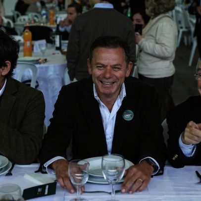 PM apela a voto útil para evitar escolha entre populistas