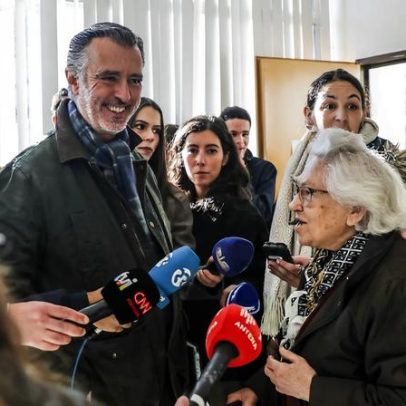 Cotrim participa em speed-dating para angariar votos de idosos em lares