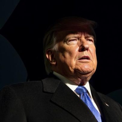 Trump analisa compra de 10% da empresa USA Rare Earth