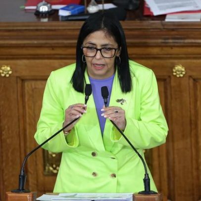 Delcy garante cooperação com EUA antes da queda de Maduro