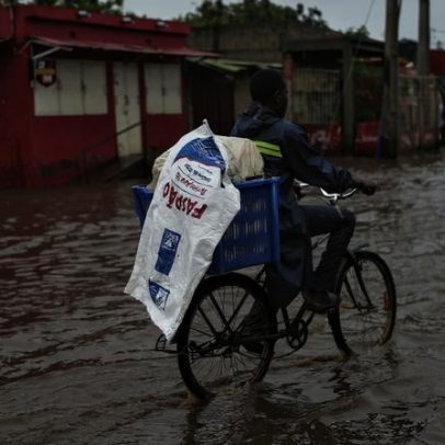 Mais de 3.000 pessoas com casas inundadas no sul de Moçambique