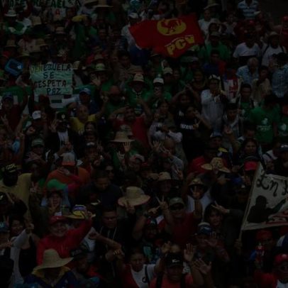 Milhares exigem libertação de Maduro em Caracas