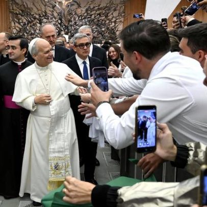 O Papa analisa convite de Trump para integrar conselho de paz