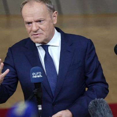Tusk diz aos EUA que dominação não é liderança