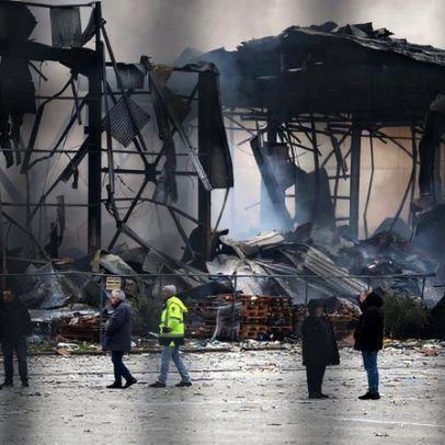 Quatro mulheres morreram em explosão numa fábrica na Grécia