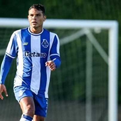 Thiago Silva deverá jogar diante do Benfica