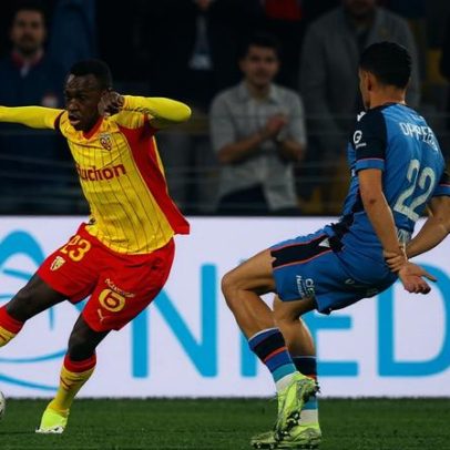 Lens vence Auxerre e mantém liderança da Ligue 1