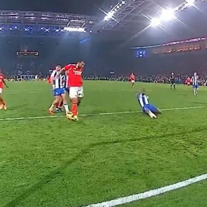 Pavlidis falha inacreditável no Dragão (vídeo)