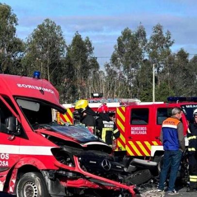 Bombeiro gravemente ferido numa colisão no IC2, Mealhada