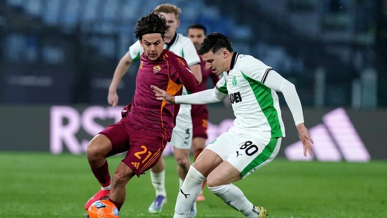 Paulo Dybala em ação pelos romanos