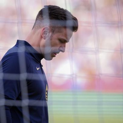 Nova lesão do guarda-redes do Barcelona coloca empréstimo em risco