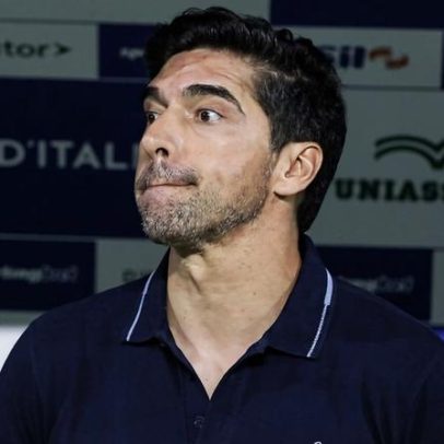 Abel Ferreira admite que reforços são uma questão em aberto