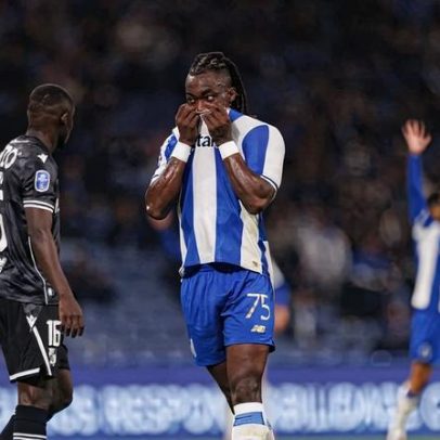 Mercado do FC Porto: extremo sem espaço em busca de colocação