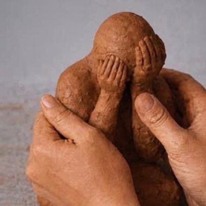 Exposição O Luto entre as Mãos e a Ausência inaugurada em Albergaria-a-Velha