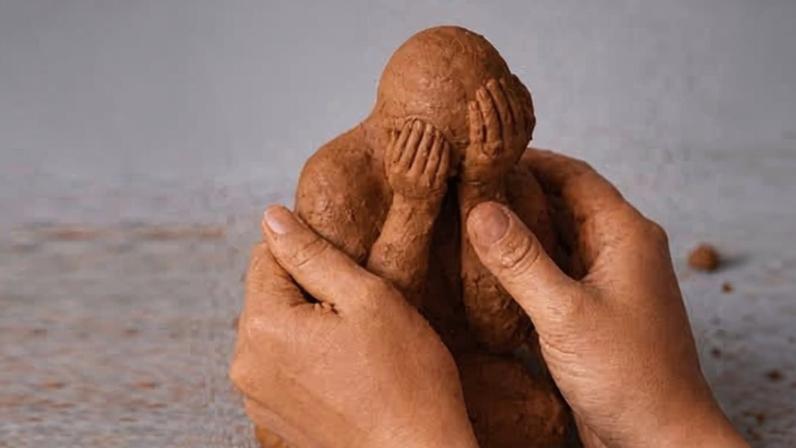 Exposição “O Luto entre as Mãos e a Ausência” inaugurada no Centro de Saúde de Albergaria-a-Velha