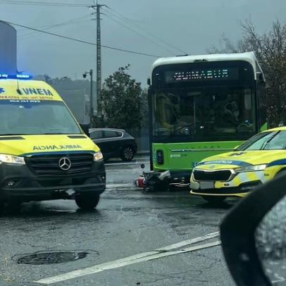 Acidente entre autocarro e moto em Vila das Aves envolve bombeiros