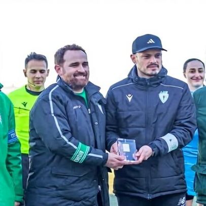 Equipa técnica da AD Estação recebe Cartão Branco