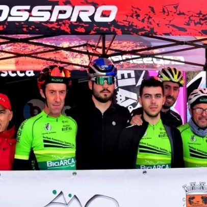 BiciARCA Team sobe ao pódio coletivo na abertura do Campeonato BTT de Águeda