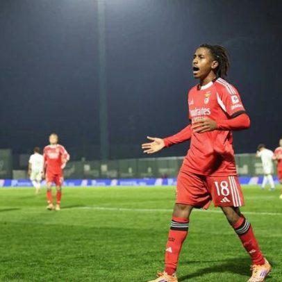 Barreiro assume novo papel no Benfica: mais defensivo, adapta-se