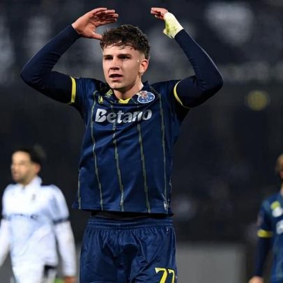 Pietuszewski pode ter mais minutos no FC Porto