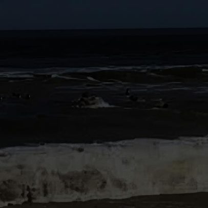 Surfistas salvam Demichelis e filhos de se afogarem no mar