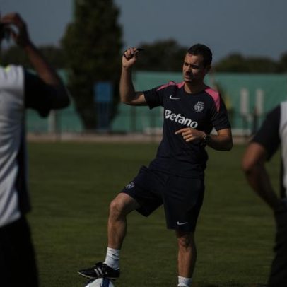 João Gião: para integrar a equipa A é preciso ter qualidade