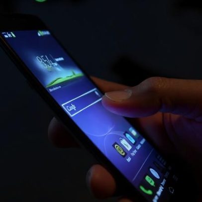 Meta bloqueia quase 550 mil contas com a lei australiana para menores